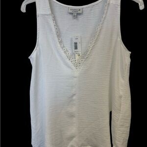 Studio B by Bobeau/ NWT/White Sleeveless top/ with cut out details/ S
